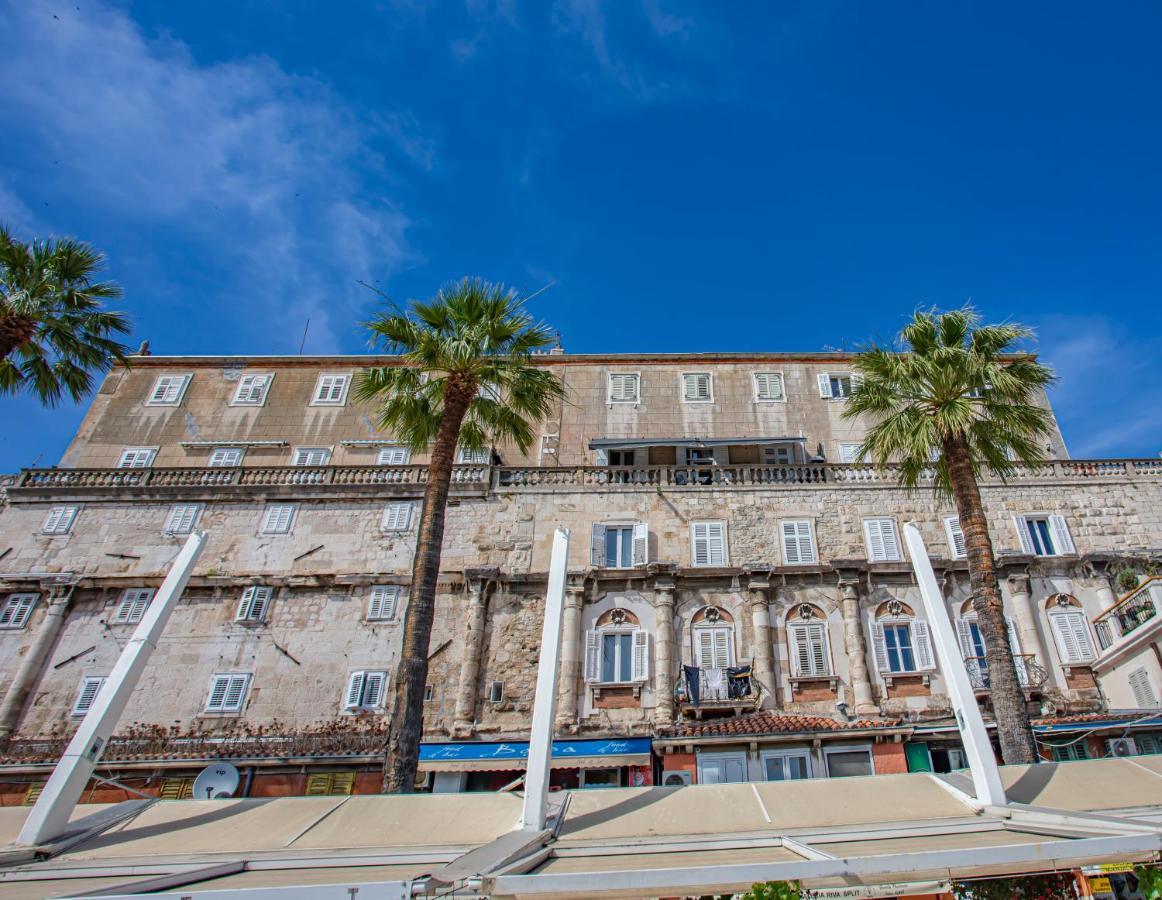 Riva - The Heart Of Palace Split Buitenkant foto